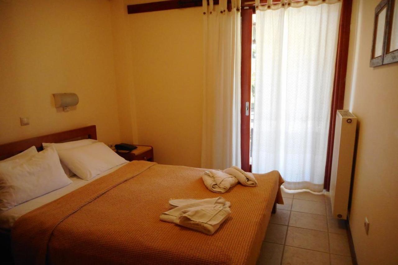 Akroyali Hotel&Villas Mési Esterno foto