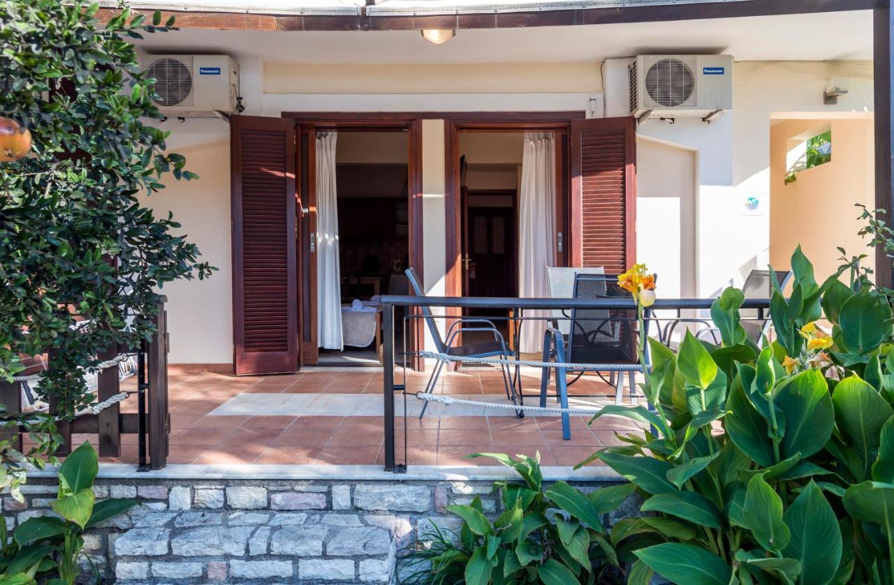 Akroyali Hotel&Villas Mési Esterno foto