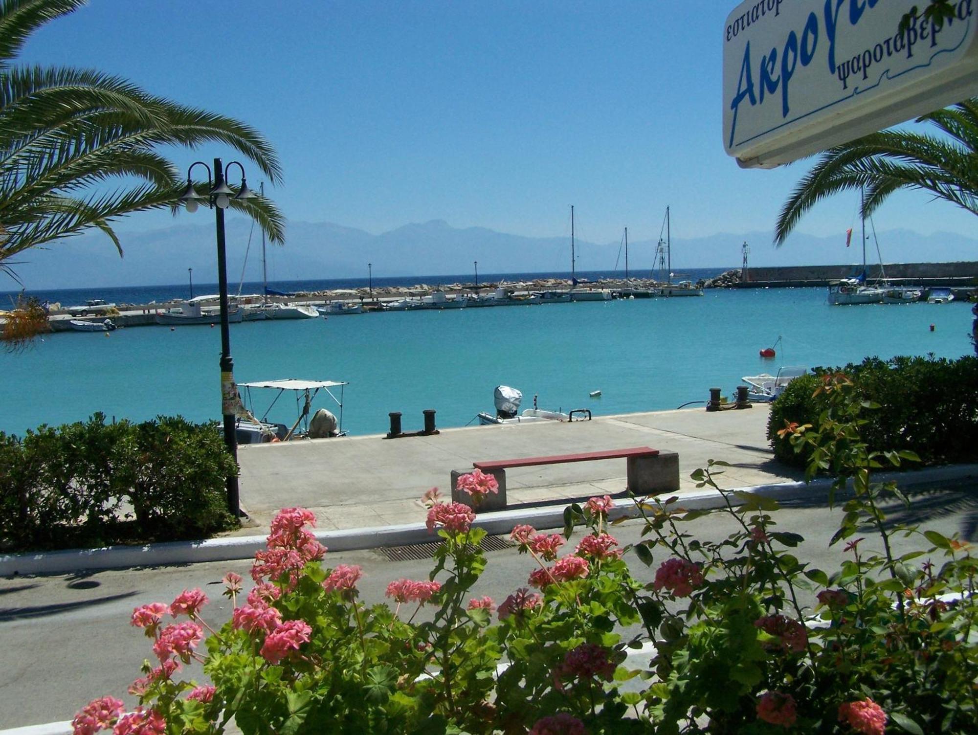 Akroyali Hotel&Villas Mési Esterno foto
